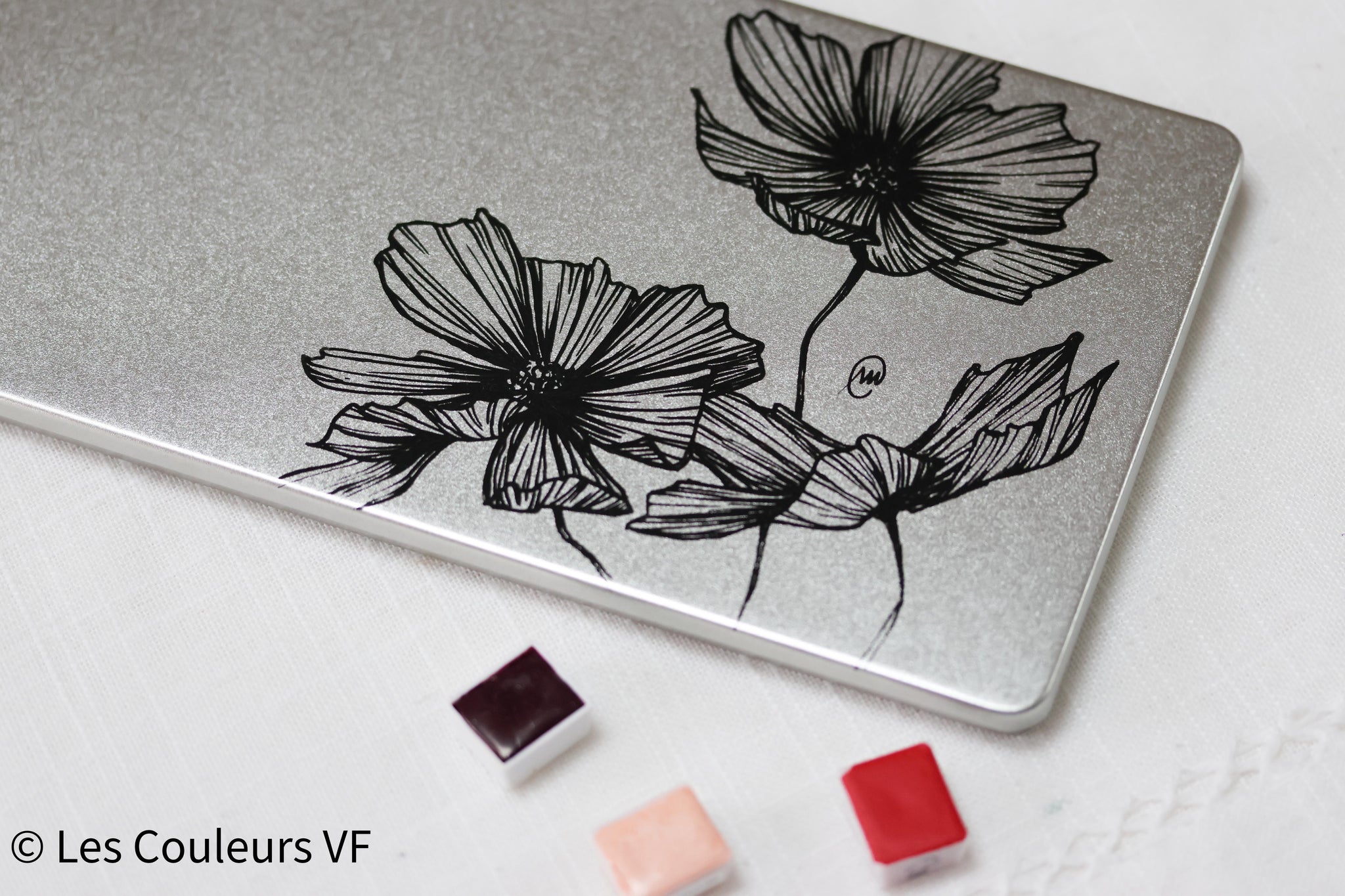 Palette métallique vide x Marion Cornillot - Les Cosmos 2