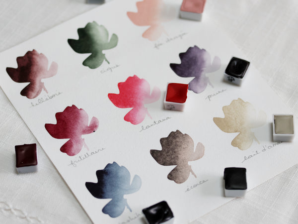 Set Les Vénéneuses x Fleurs Poudrées, 9 demi-godets d'aquarelle